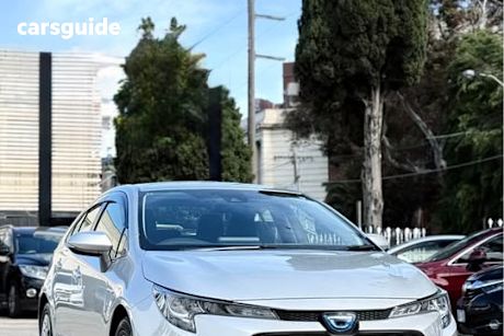 Silver 2020 Toyota Corolla Sedan ZR HYBRID