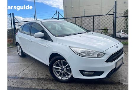 White 2016 Ford Focus Hatch TREND F