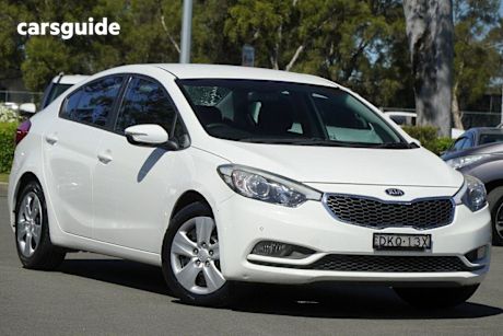 White 2015 Kia Cerato Sedan S F