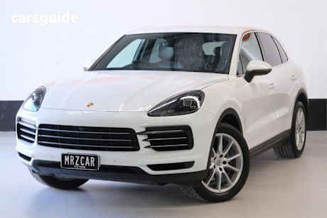 White 2018 Porsche Cayenne SUV 4X4