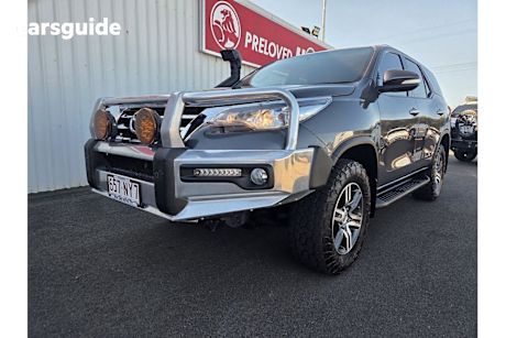 Grey 2015 Toyota Fortuner Wagon Gxl