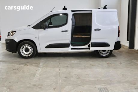 White 2019 Peugeot Partner Van 110 Thp Standard (L1)