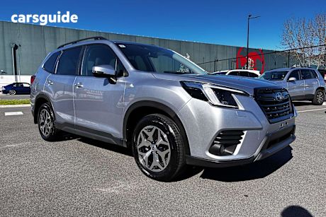 Silver 2023 Subaru Forester SUV 2.5I 4WD