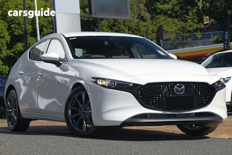 White 2025 Mazda 3 Hatchback G20 Touring Vision