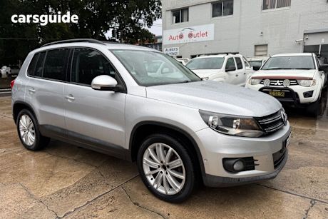 Silver 2013 Volkswagen Tiguan Wagon 103 Tdi