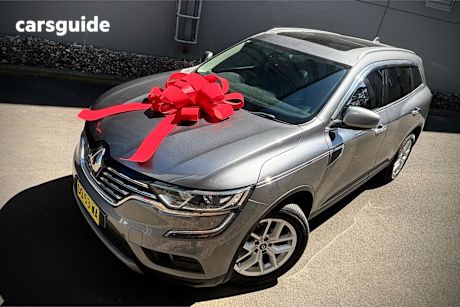 Grey 2017 Renault Koleos Wagon Zen (4X2)