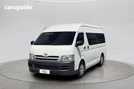 White 2008 Toyota HiAce Bus Commuter