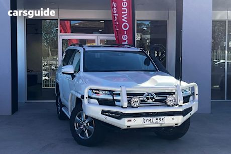 White 2023 Toyota Landcruiser SUV VX 4X4
