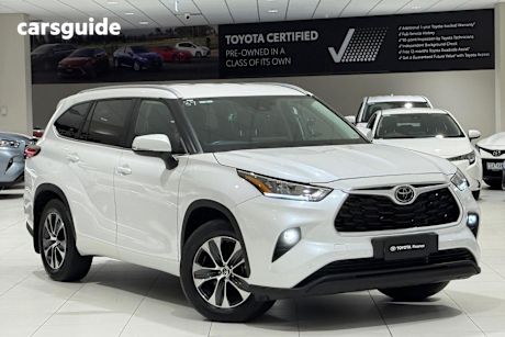 White 2023 Toyota Kluger SUV GXL F