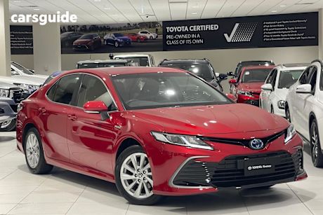 Red 2021 Toyota Camry Sedan ASCENT F