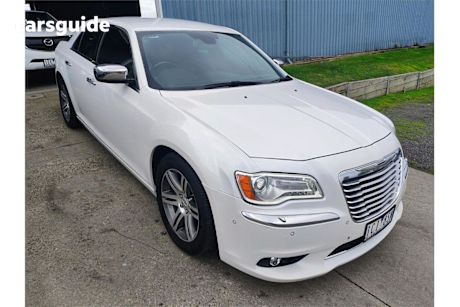 White 2013 Chrysler 300 Sedan C