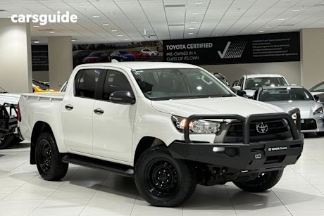 White 2022 Toyota Hilux Ute Tray SR 4X4