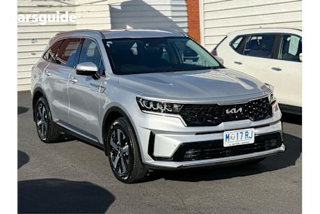 Silver 2022 Kia Sorento SUV SPORT 4X4