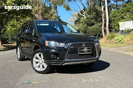 Black 2012 Mitsubishi Outlander Wagon Ls (Fwd)
