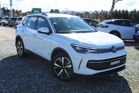 White 2025 Volkswagen Tiguan Wagon 110Tsi Life