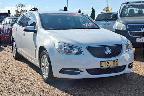White 2016 Holden Commodore Sportswagon Evoke