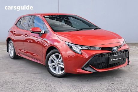 Red 2019 Toyota Corolla Hatch ASCENT SPORT HYBRID F
