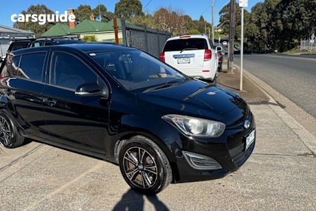 Black 2012 Hyundai I20 Hatchback Active