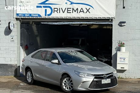 Silver 2015 Toyota Camry Sedan Altise