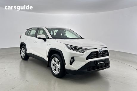 White 2020 Toyota RAV4 SUV GX 4X4