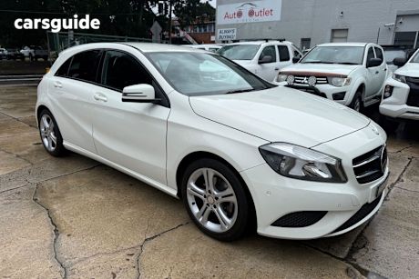 White 2015 Mercedes-Benz A180 Hatchback Be