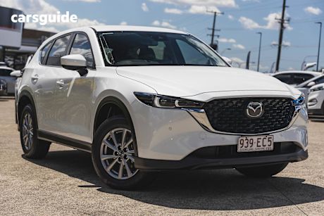 White 2022 Mazda CX-5 SUV TOURING 4X4