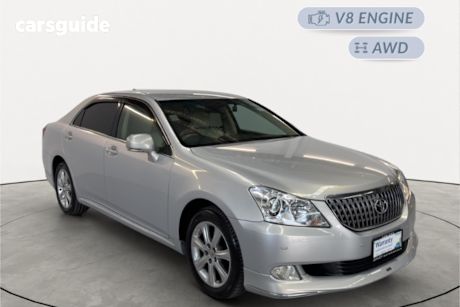Silver 2011 Toyota Crown Sedan MAJESTA I-FOUR 4WD