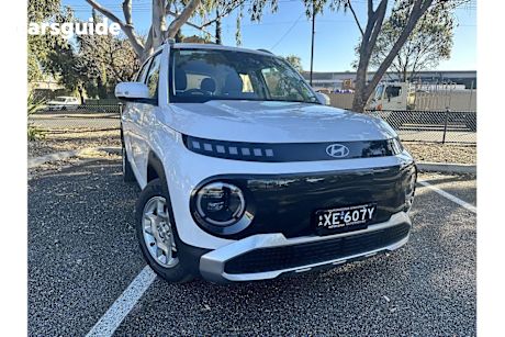 White 2024 Hyundai Inster Wagon 2Wd (42Kwh)