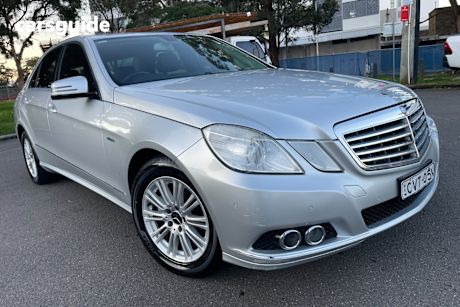 Silver 2011 Mercedes-Benz E220 Sedan Cdi Elegance