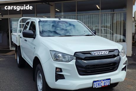 White 2024 Isuzu D-MAX Crew Cab Chassis SX (4X4)