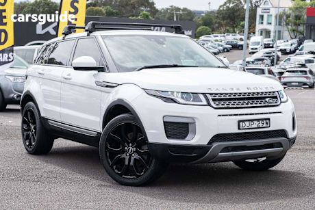 White 2016 Land Rover Range Rover Evoque SUV TD4 150 SE 4X4