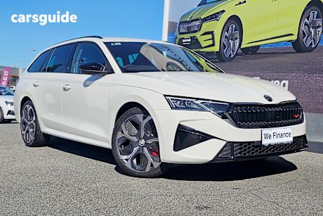White 2025 Skoda Octavia SUV RS F