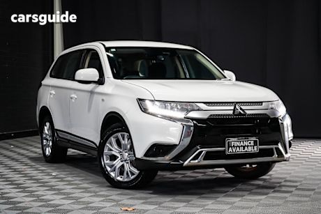 White 2020 Mitsubishi Outlander Wagon Es 7 Seat (2Wd)