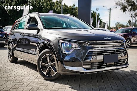 Grey 2023 Kia Niro Wagon Hev S (Hybrid)
