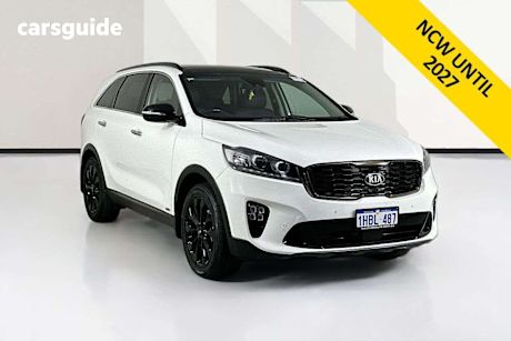 White 2020 Kia Sorento Wagon Black Edition