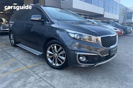 Grey 2016 Kia Carnival Wagon Platinum