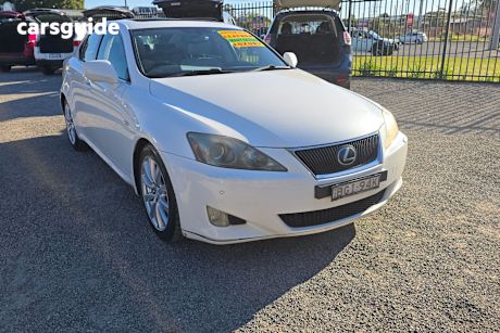 White 2005 Lexus IS Sedan SPORTS LUXURY GSE20R