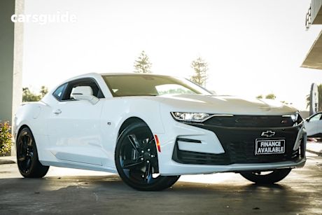 White 2019 Chevrolet Camaro Coupe 2Ss