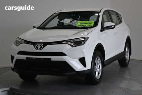 White 2015 Toyota RAV4 Wagon Gx (2Wd)