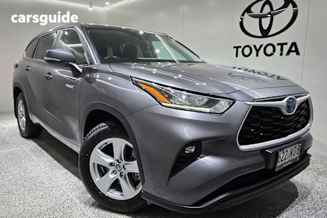 Silver 2023 Toyota Kluger SUV GX 4X4