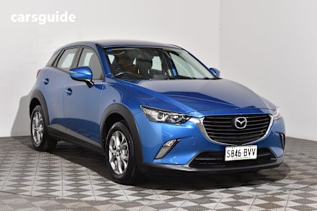 Blue 2017 Mazda CX-3 SUV MAXX F