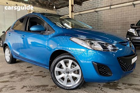 Blue 2014 Mazda 2 Hatchback Maxx Sport