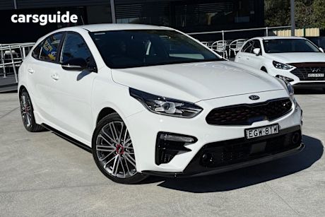 White 2019 Kia Cerato Hatch GT F