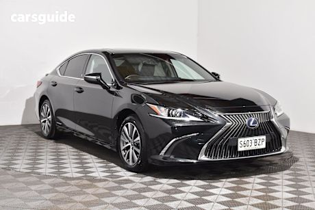 Black 2019 Lexus ES Sedan ES300H LUXURY F