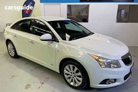 White 2014 Holden Cruze Sedan Z-Series