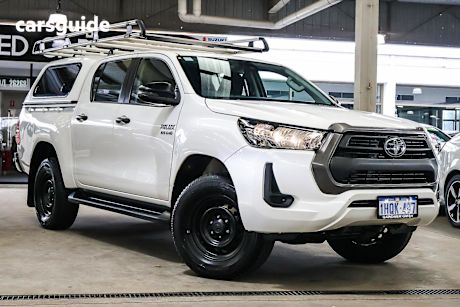 White 2022 Toyota Hilux Ute Tray SR 4X4