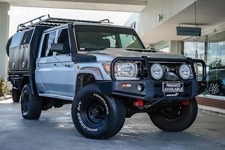 Silver 2017 Toyota Landcruiser Double Cab Chassis Gxl (4X4)
