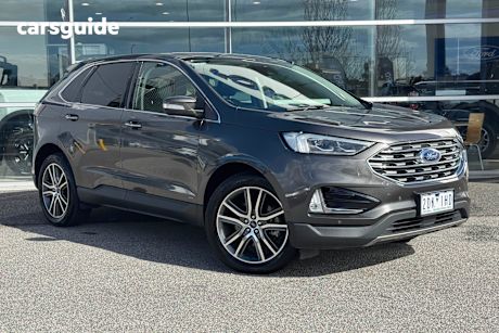 Grey 2018 Ford Endura SUV TITANIUM 4WD