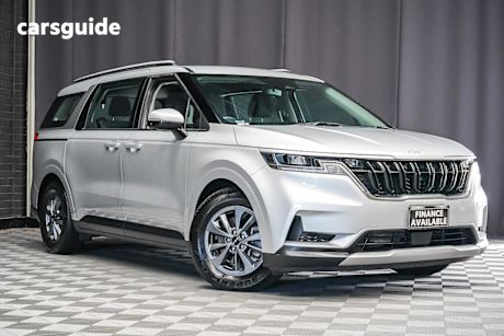Silver 2022 Kia Carnival Wagon S