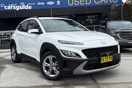 White 2021 Hyundai Kona SUV ACTIVE F